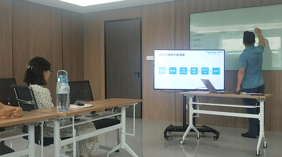 強(qiáng)化知識(shí) 提升技能！金環(huán)電器開(kāi)展衣物烘干機(jī)產(chǎn)品知識(shí)培訓(xùn)