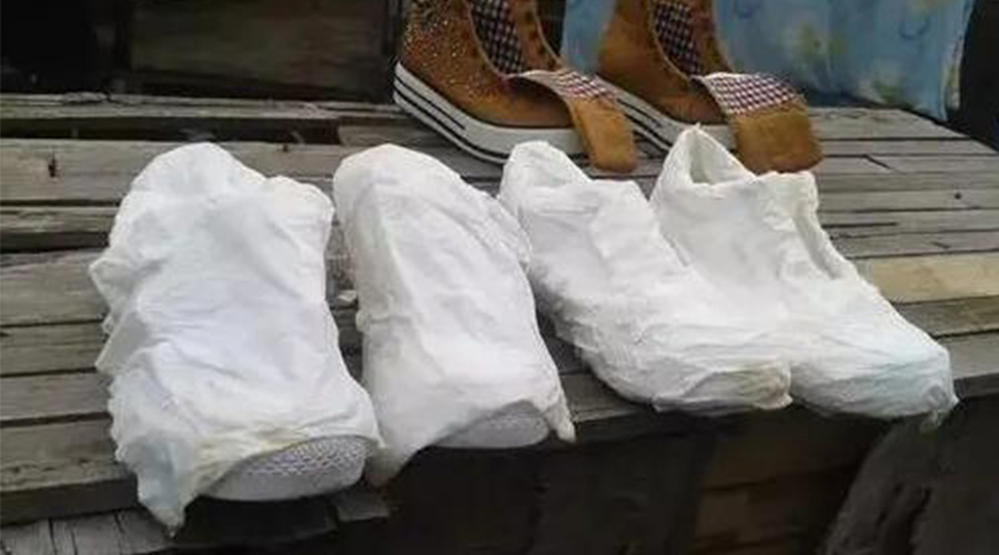 白鞋洗完如何防止變黃？衣物烘干機(jī)來(lái)拯救！