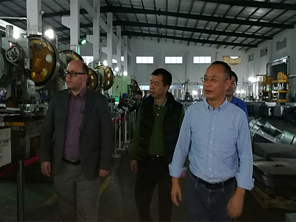 伊萊克斯領(lǐng)導(dǎo)廠(chǎng)工廠(chǎng)