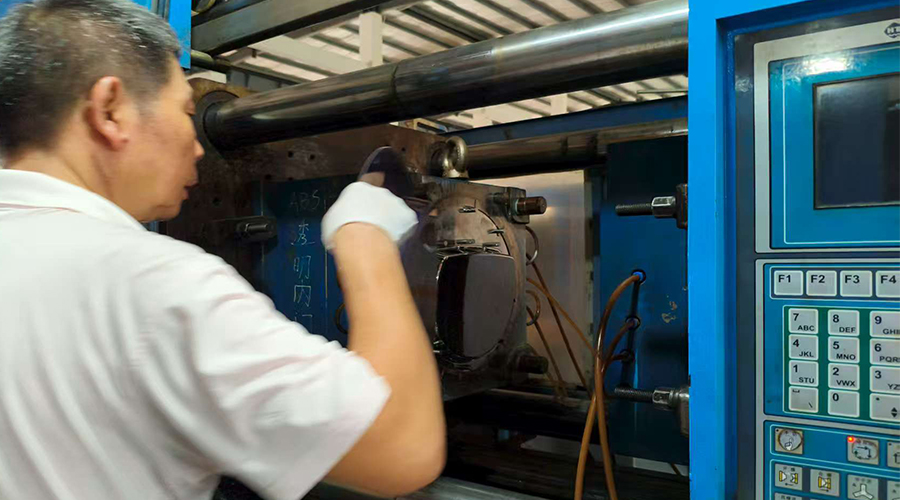 品質(zhì)鑄就信賴，服務(wù)成就卓越