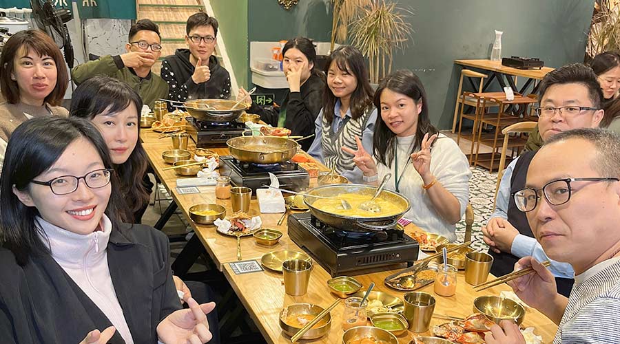 寒冬暖心！金環(huán)電器銷售部組織火鍋團建沖刺2022